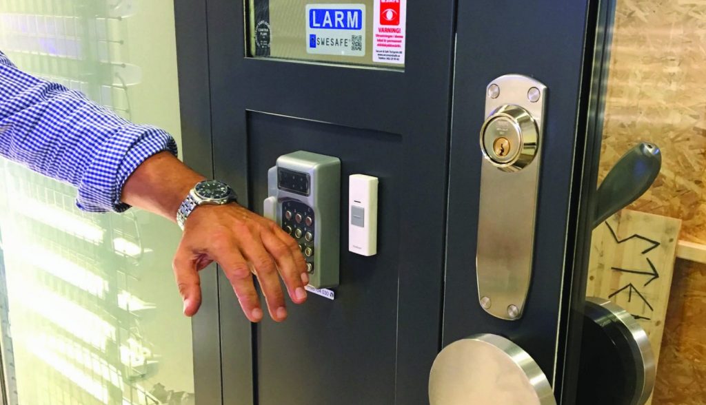 Microchip implants in use at Epicentre Globetrender