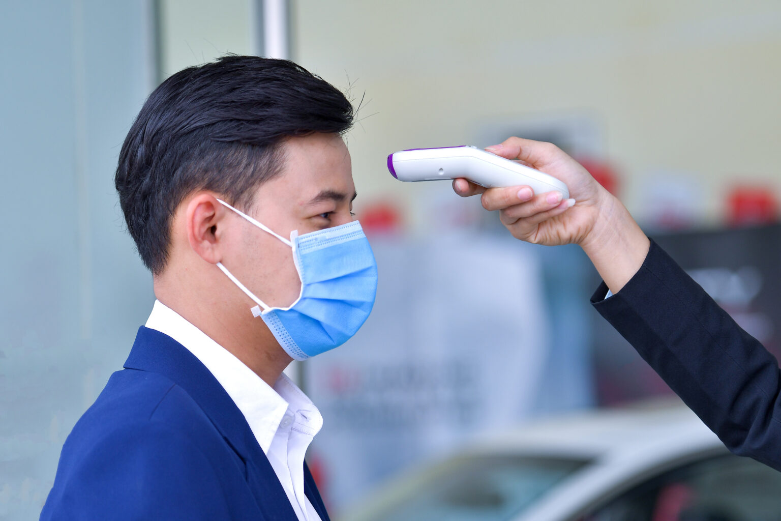Airport body temperature check, prevent virus Concepts in preventing