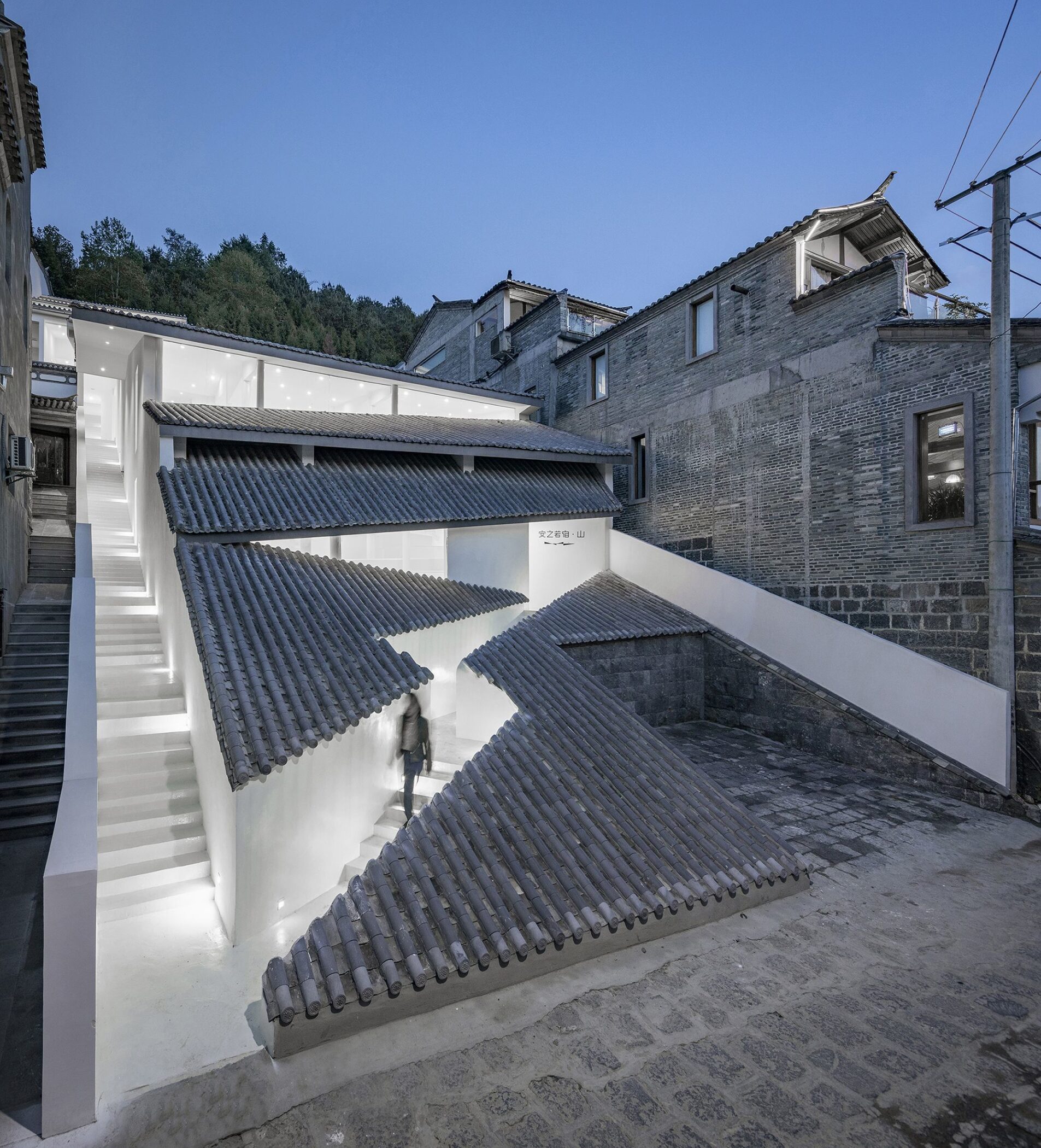 Annso Hill hotel, China, by Studio Qi