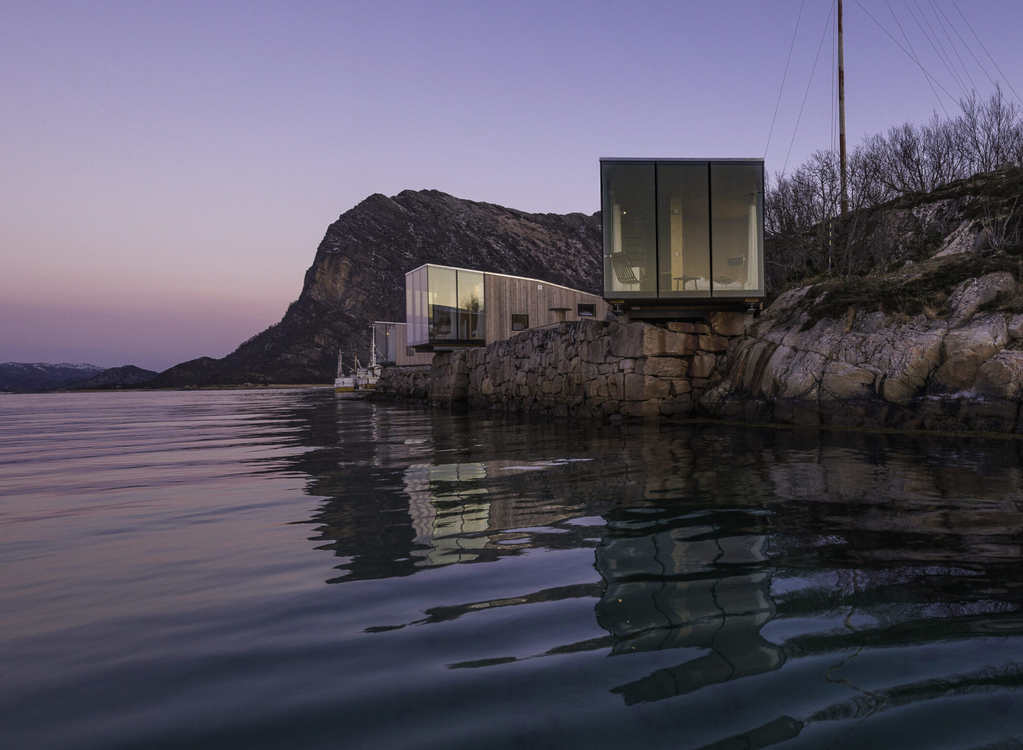 Manshausen Sea Cabins by Steve King