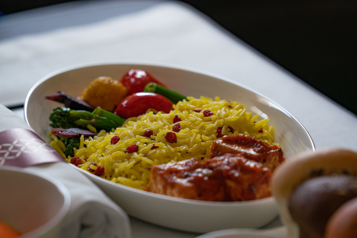 Qatar Airways vegan meal