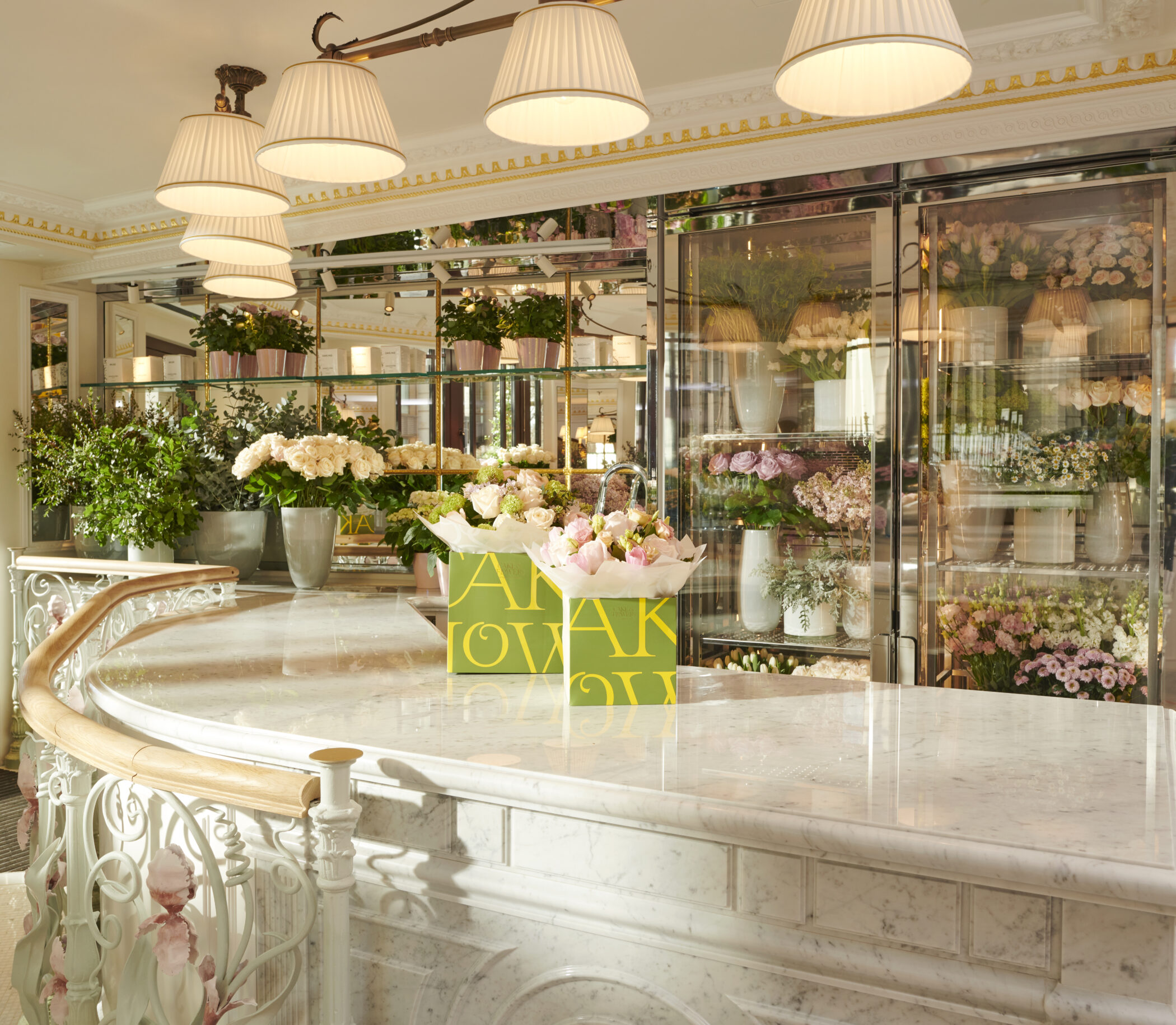 The Dorchester - Cake and Flowers
