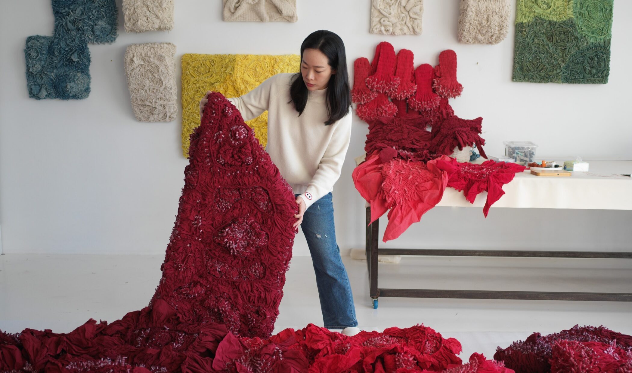 Lin Fanglu She's Bestowed Love © Gu Zhongsheng