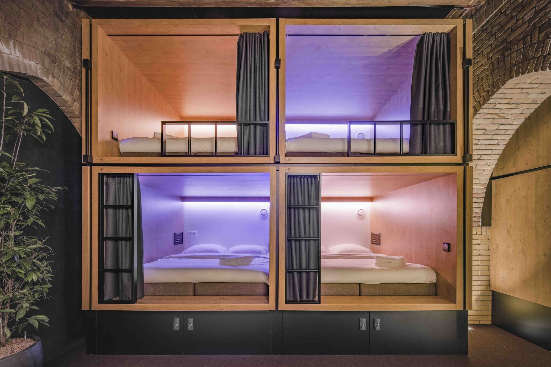 Bunk Amsterdam pods