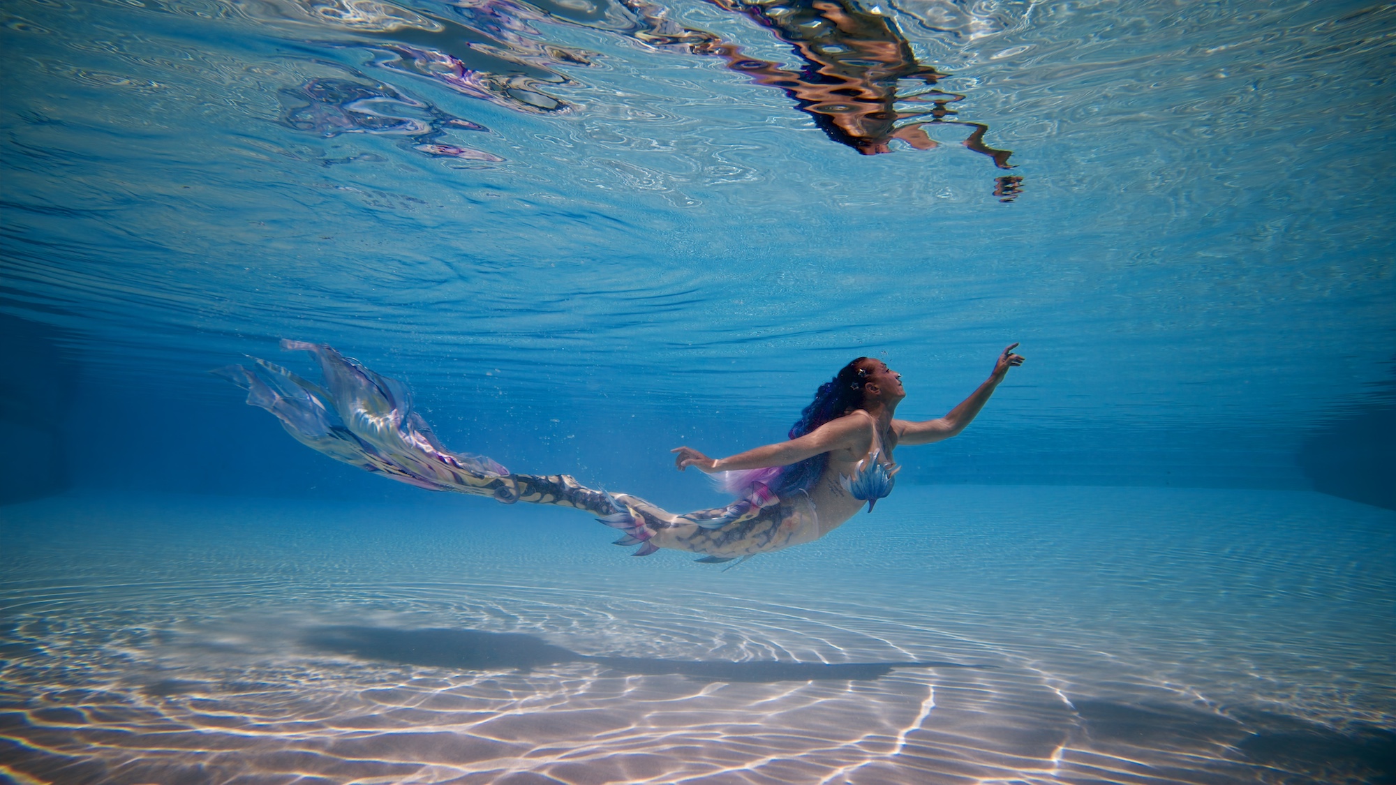 Finolhu mermaid instructor