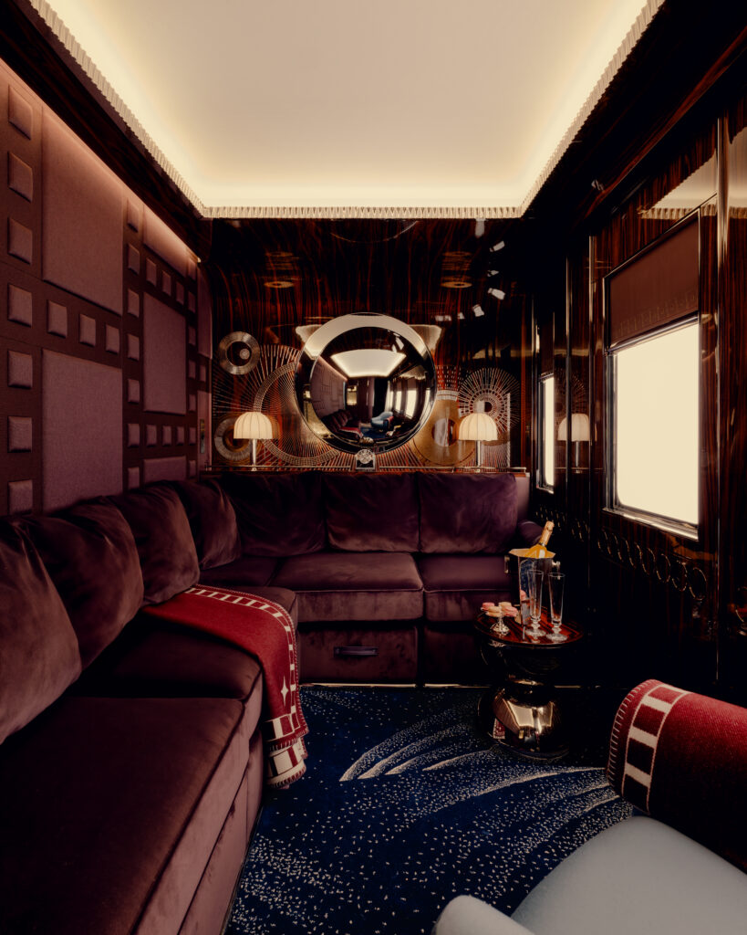 Orient Express Train © Alixe Lay