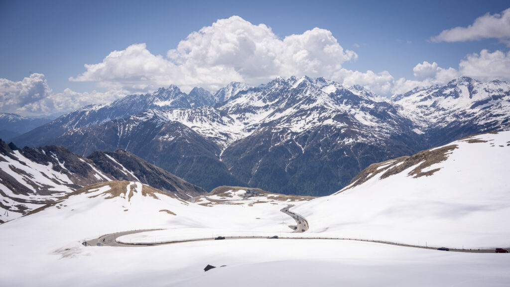 HunterMoss ice driving tour