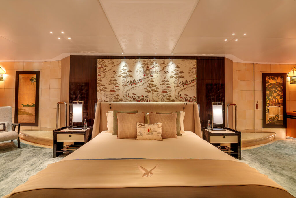 Jumeirah Privé: Maltese Falcon