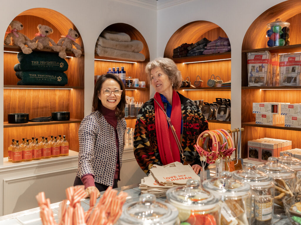 The Peninsula London; dog grooming service