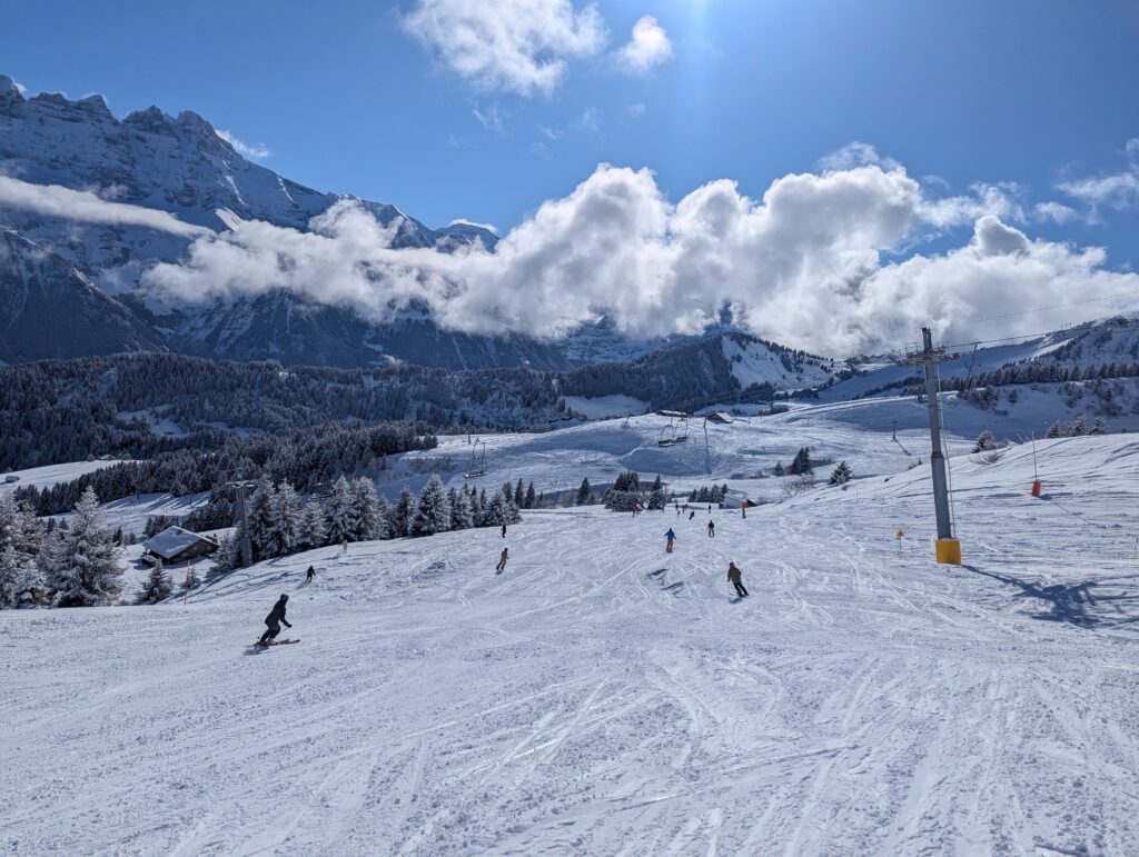 Portes du Soleil skiing