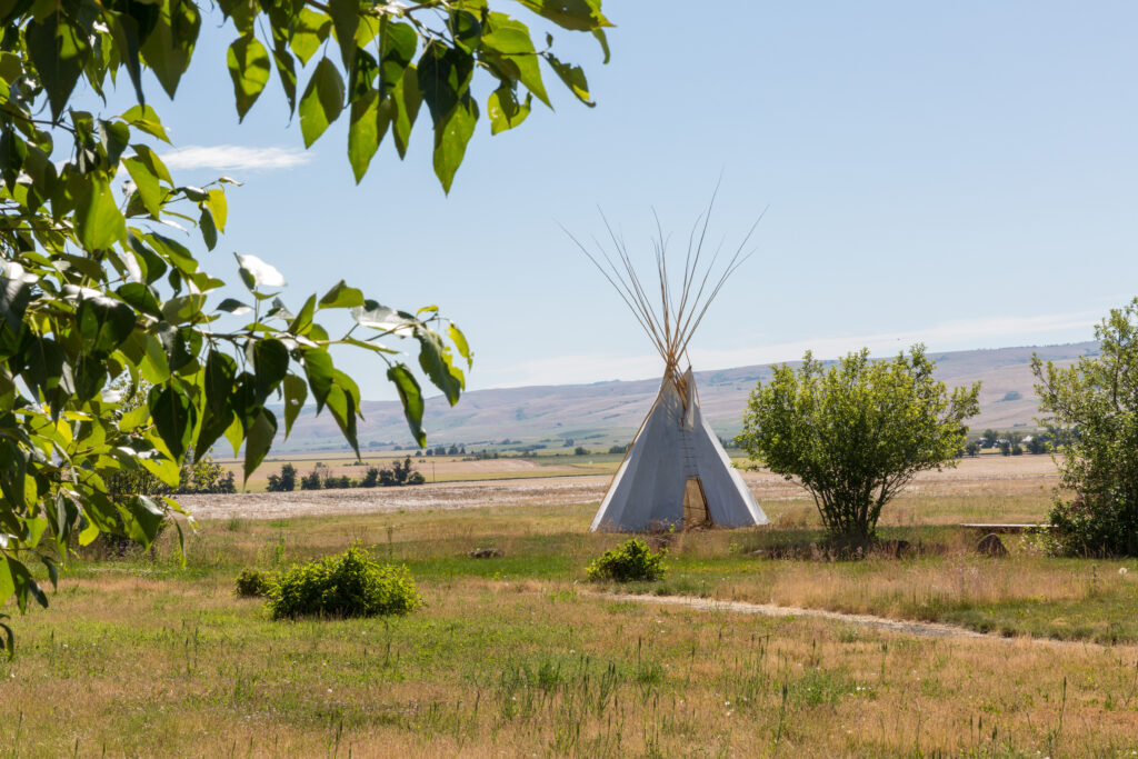 Indigenous tribes shape Oregon travel guide