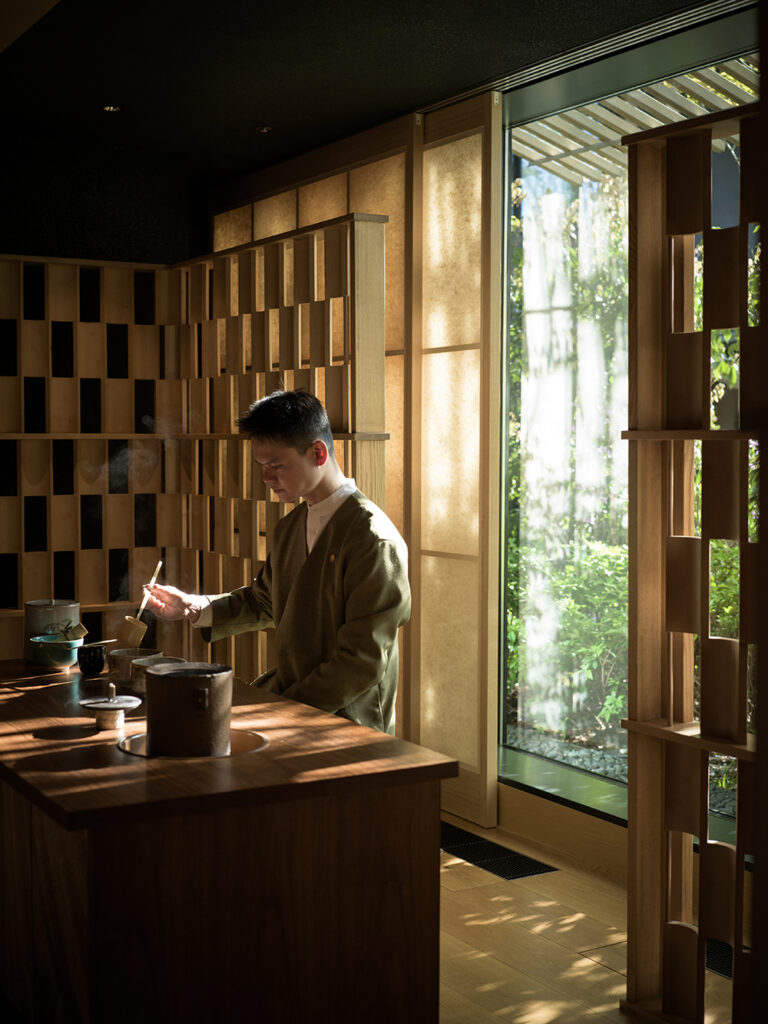 Banyan Tree, Higashimaya