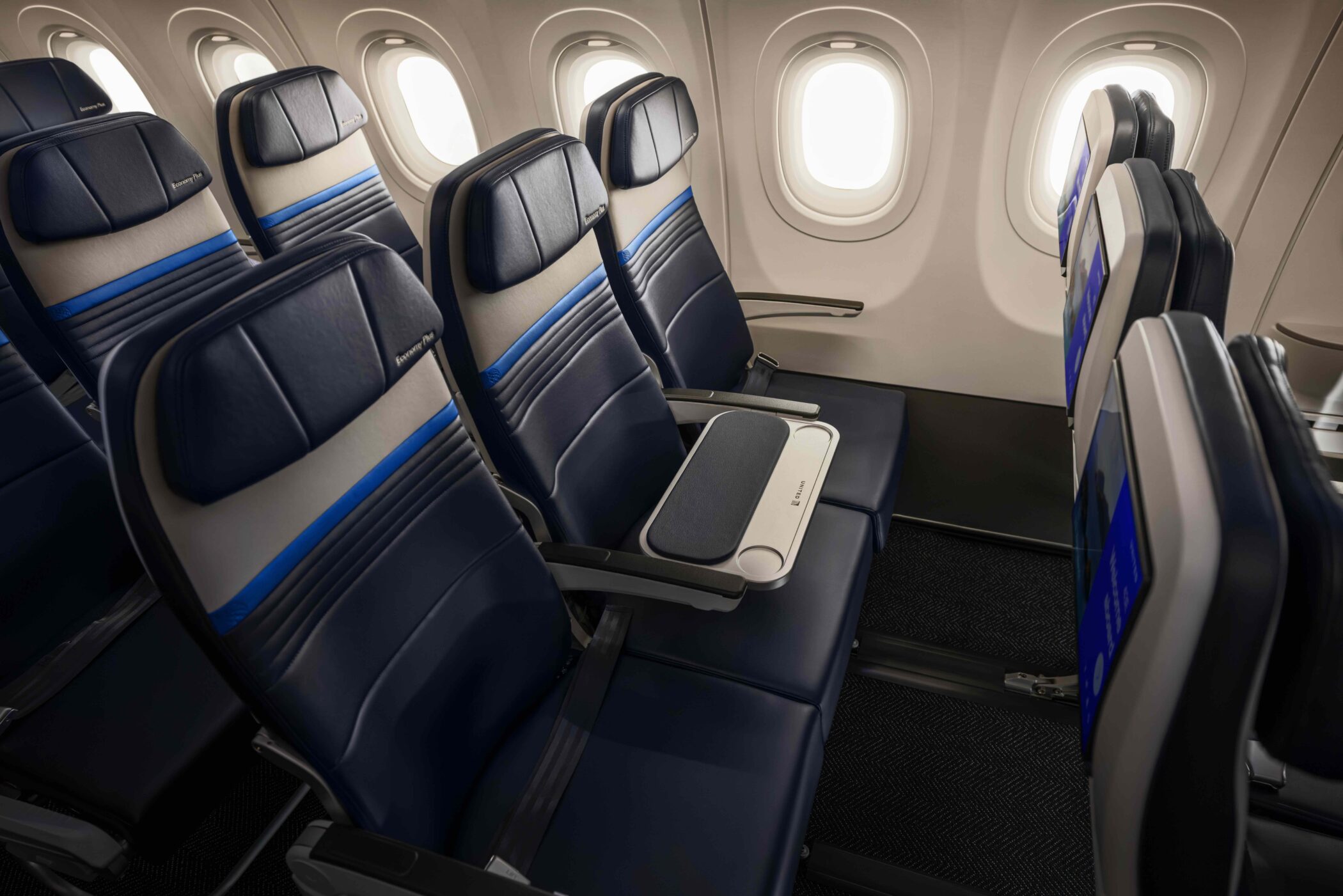 United Airbus A321 XLR Economy Plus Middle Seat