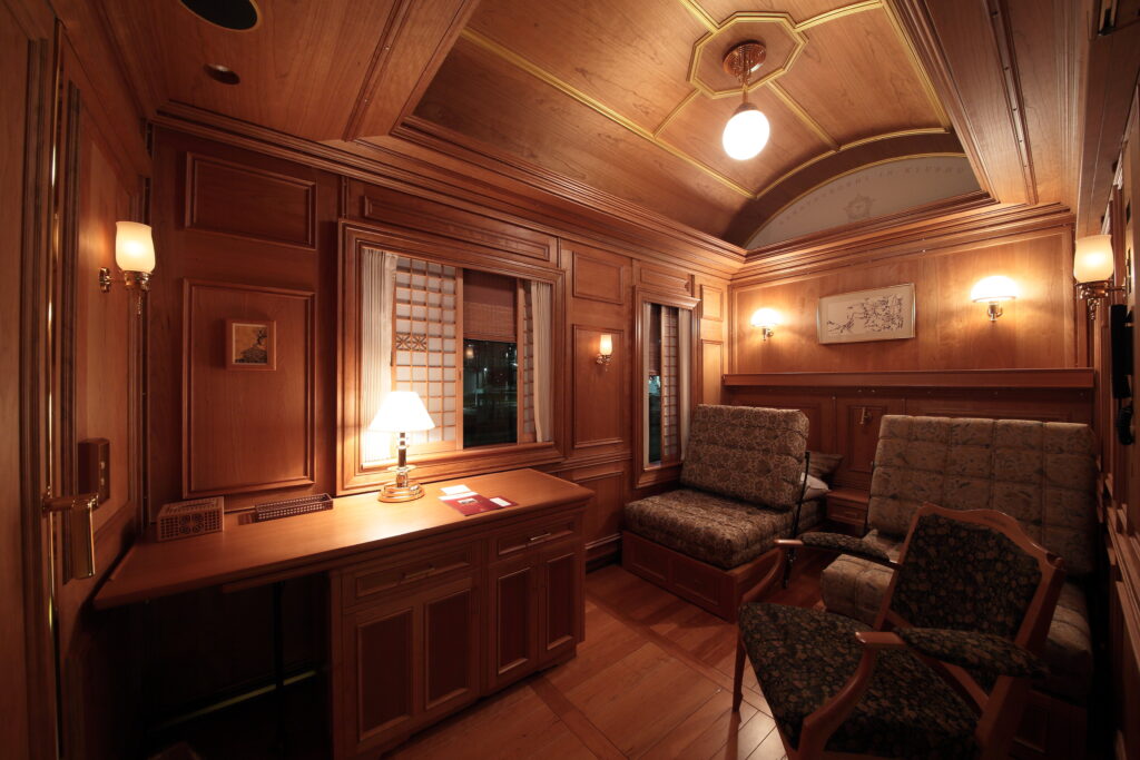 Seven Stars Kyushu train